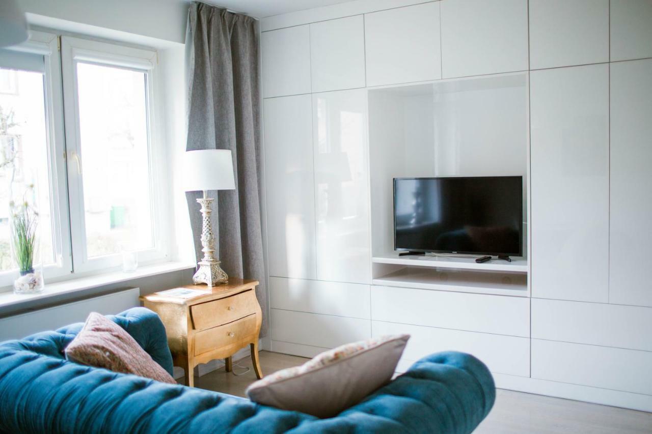 شقة Flat White Apartament بوتوسك المظهر الخارجي الصورة